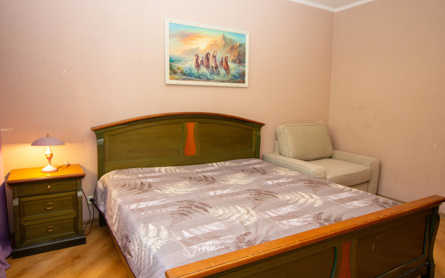 rjadom s Gorbushkoj Apartments