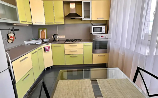 Odnokomnatnaya Ryadom S Akvaparkom Flat