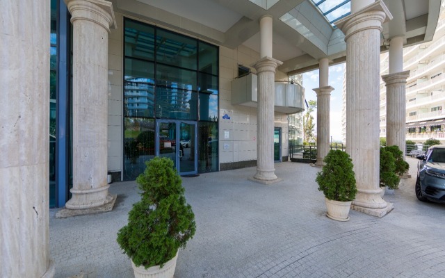 Апартаменты 3-х комнатные в Королевском парке