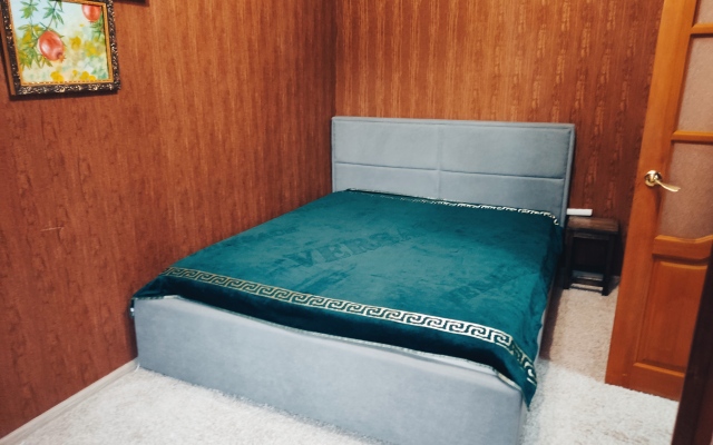 Двухкомнатная  квартира в Центре на Рожанского