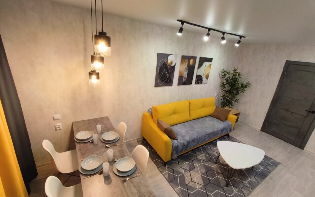 Laym V Tsentre Goroda Apartments