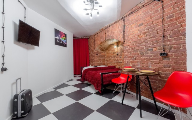 Апартаменты на Набережной Макарова 16 (1)