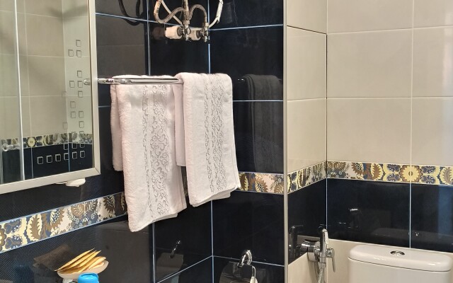 Апартаменты 332