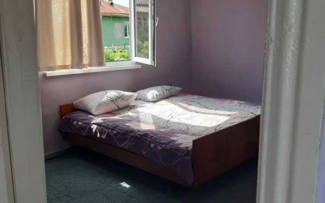 Solomon Guest House