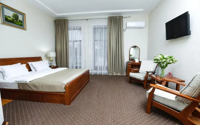 Khujand Grand Hotel