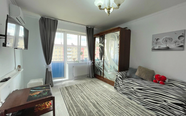 Апартаменты Октябрьская 37Б