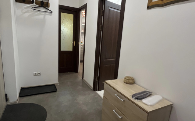 Апартаменты Логово Румс Двухкомнатные Шестиместные