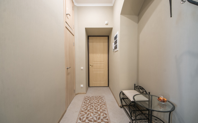 Ryadom S Letnim Sadom Apartments