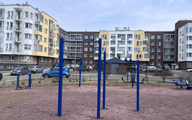Yevrodvushka V Tsentre Ryadom S Naberezhnoy Flat