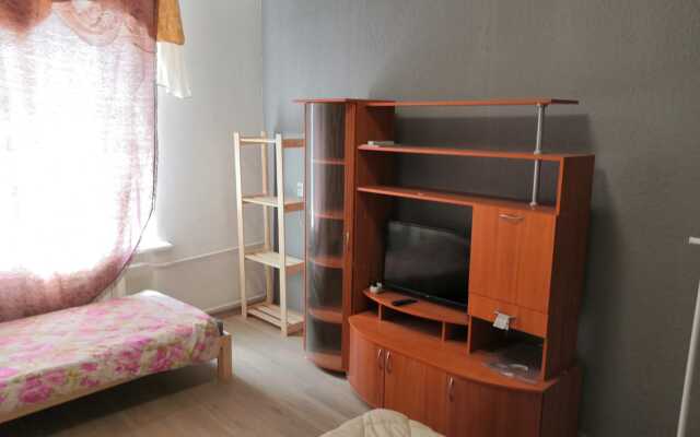 Апартаменты Трехкомнатные на Кирова 30