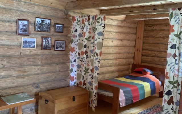 Бунгало Изба на Опушке. Хутор Пралище