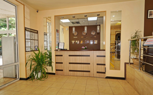 Tuapse Hotel