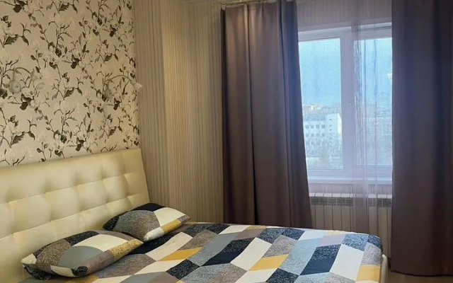 Trekhkomnatnaya Na Pritomskom Prospekte 3A Flat