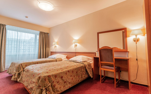 Отель Академическая