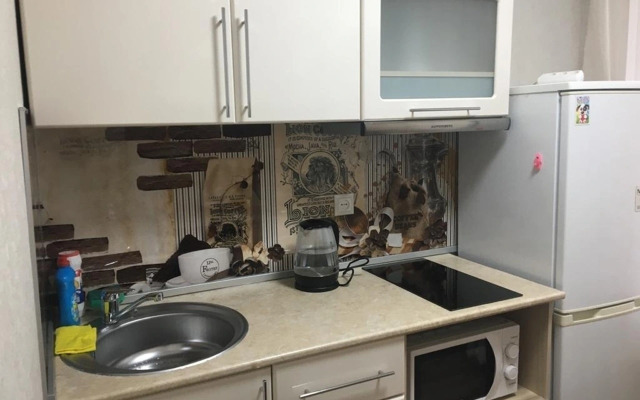 Na Bulvare Rybatskoy Slavy Flat