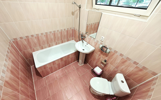 Na Krasina 38 Guest House