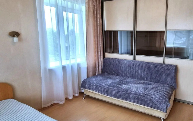 Квартира в шаговой доступности до Глазного центра