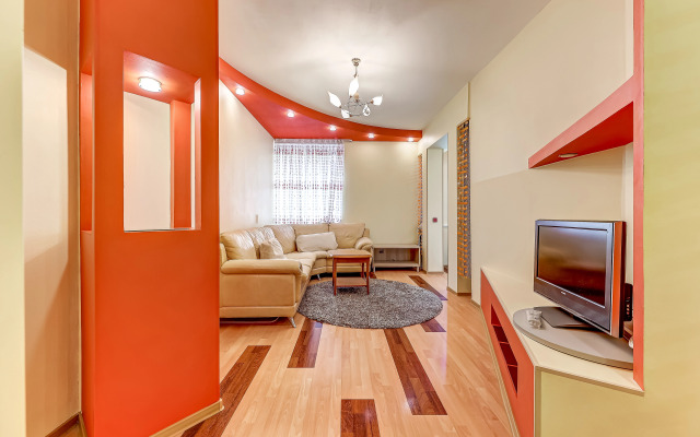 Апартаменты Современная и Уютная Квартира на Невском Проспекте