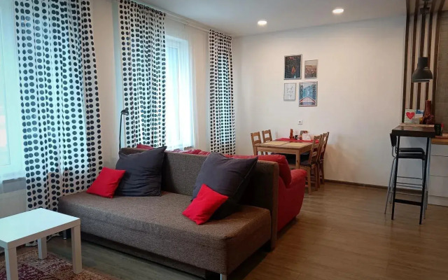 Уютная квартира студия в 5 минутах от набережной Онежского озера