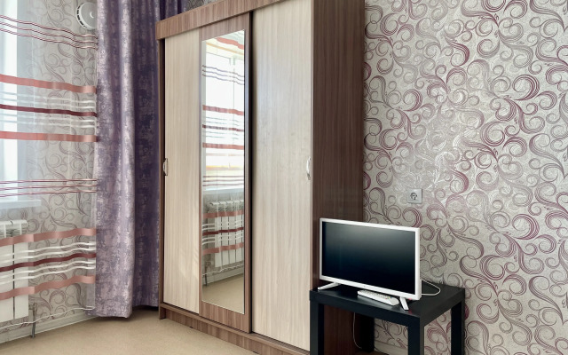 Квартира Уютная студия рядом с клиникой зрения НГТУ областной больницей