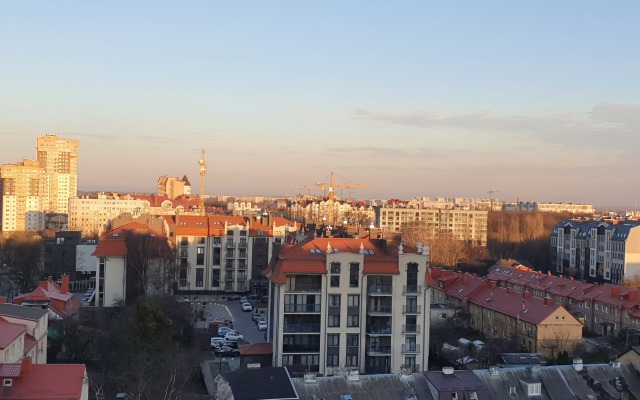 Квартира двухкомнатная 76м2 на Куйбышева 40