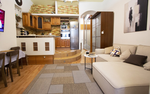 Na Tverskoy Flat