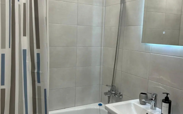 Na Gagarina 180 Flat
