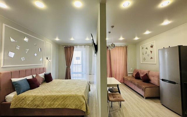 Nasutki38 Tsentr Zerkal'noye otrazheniye Apartments