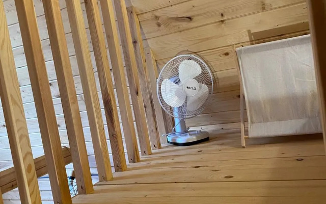 s Baney na Beregu Ozera Chalet