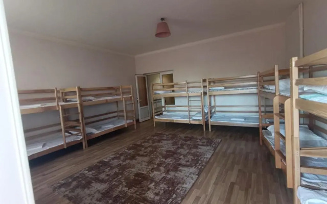 Dreamer's Den Hostel and Tours Hostel