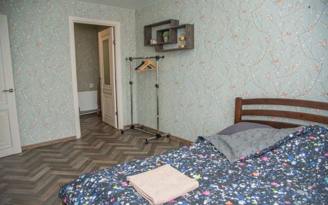 Квартира Уютная двухкомнатная