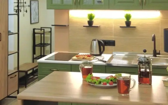 Apartments Queenstay Tropikana Na Voykovskoy