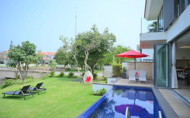 The Ocean Villa