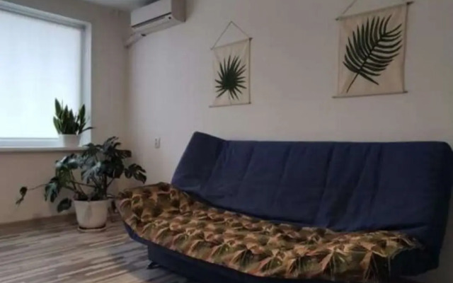 Chetyrekhkomnatnaya Kvartira Tsentr Flat
