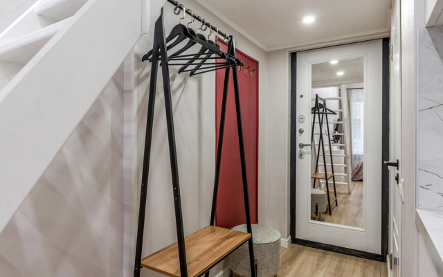 Апартаменты Четырёхместная Студия Новая Стильная на Жуковского 7