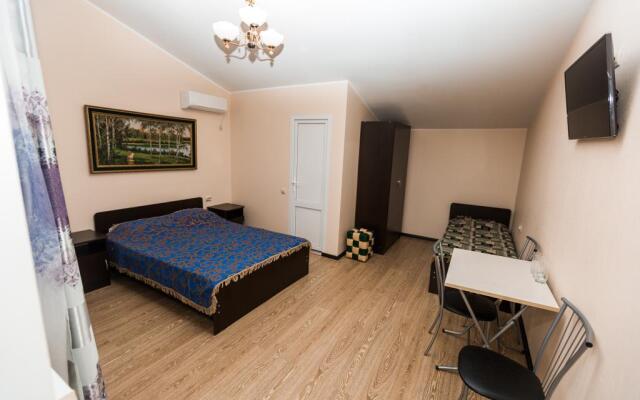 On Kramskoy Street Guest House