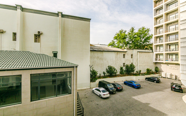 Апартаменты Luxury Apartment Sahil Residence