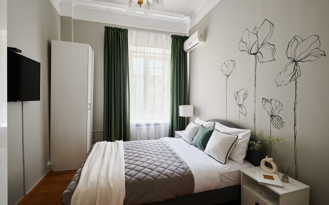 GM Apartments Shikarnaya Pyaterka s domashnim kinoteatrom Flat