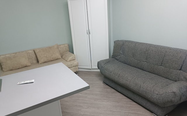 Апартаменты (2) на Лунной 30А