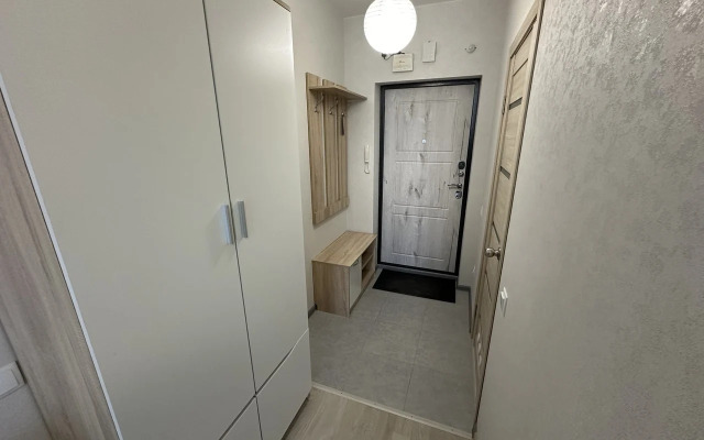 Apart Flay Flat