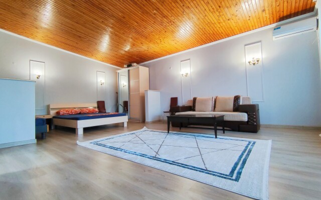 Kaspiyskiy Briz Guest House