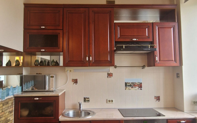 Dvukhkomnatnaya V Samom Tsentre Flat