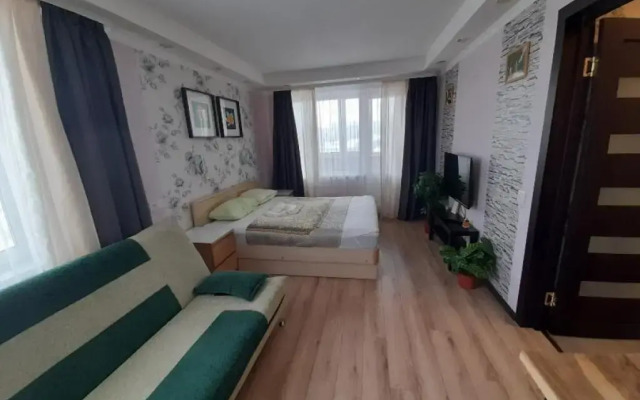 Апартаменты с 2 комнатами, вид на горы и залив (КВАРТИРА51)