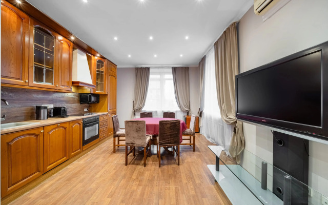 Квартира 3-ком квартира на Новинском б-ре 7 BonApart