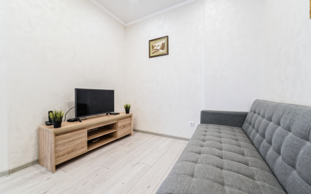 S Panoramnyimi Oknami Apartments