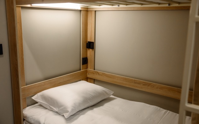 PILLOW Living Quarters