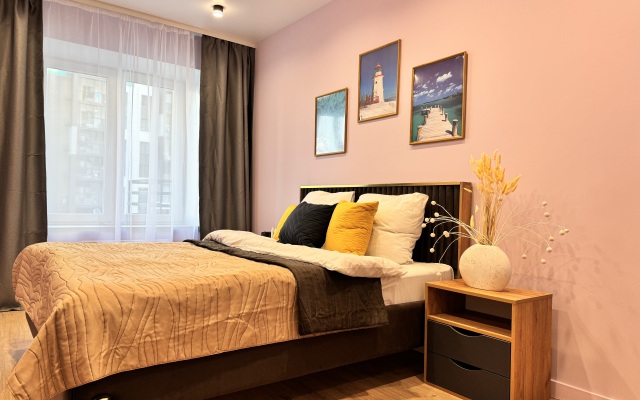 3 Komnatnaya Kvartira V Novom Dome So Vsemi Udobstvami Flat