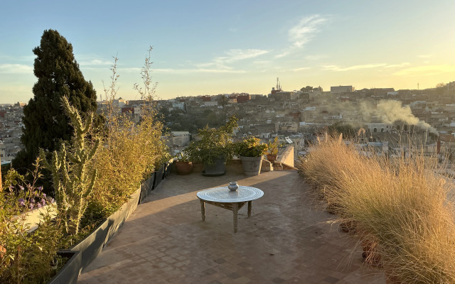 Dar 7 Louyat Guest House
