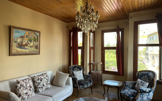 Mnimi Apartments
