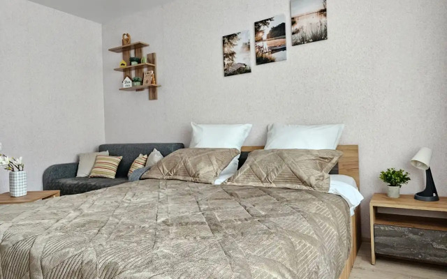Zhivi Uyutno Flat